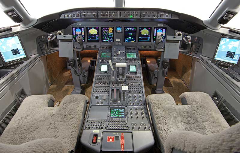Bombardier Global Express XRS model image /hal/userfiles/images/model-slides/51-1.jpg