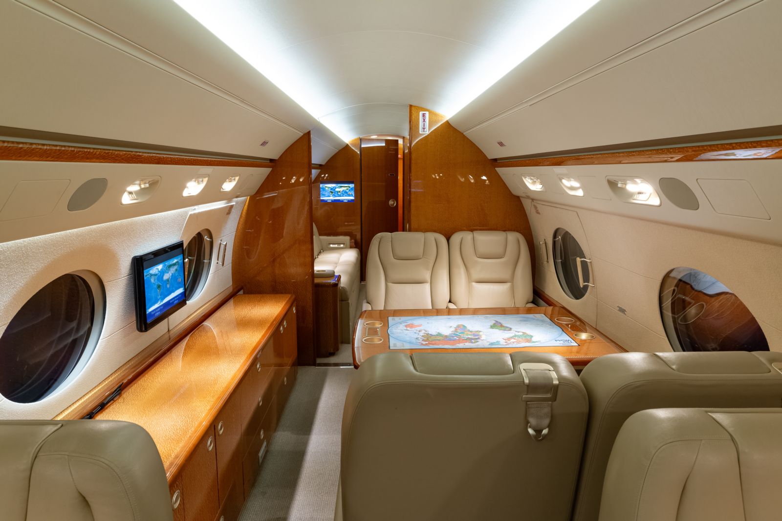 Gulfstream G550  S/N 5374 for sale | gallery image: /userfiles/files/bfp_1774.jpg