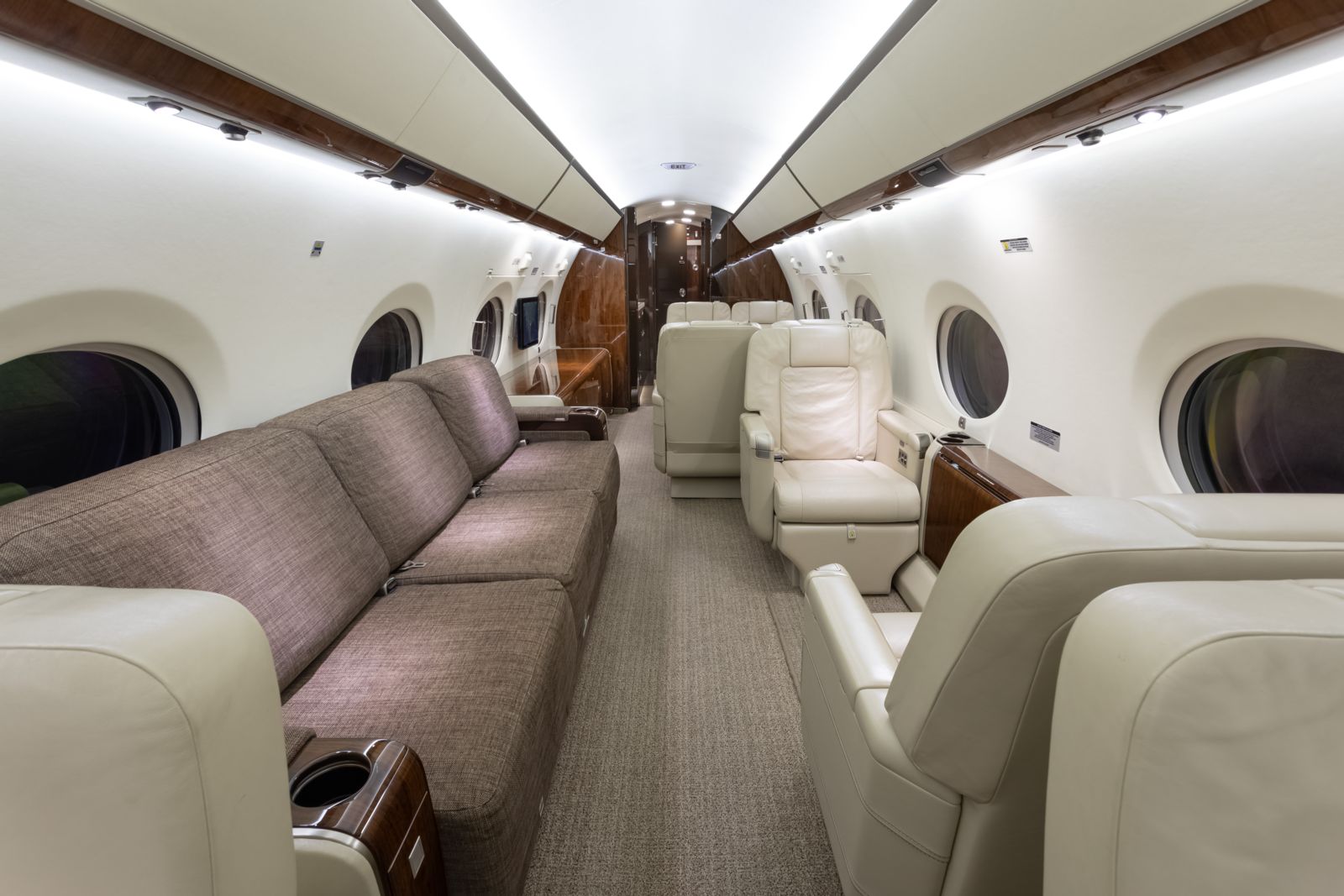 Gulfstream G550  S/N 5365 for sale | gallery image: /userfiles/files/bfp_2288(1).jpg