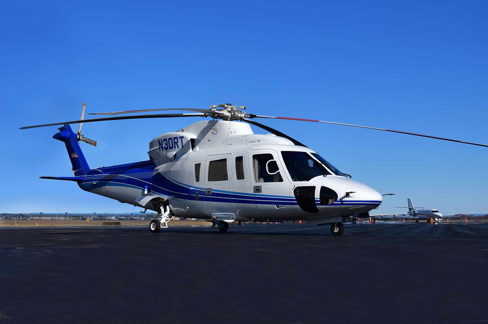 Sikorsky S76C+ S/N 760511 for sale | feature image