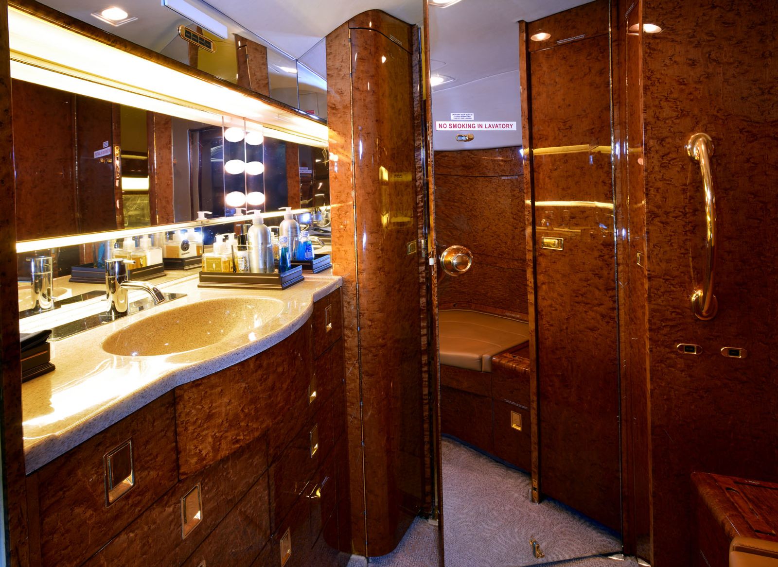 Gulfstream GIVSP  S/N 1392 for sale | gallery image: /userfiles/files/int11b_072.jpg