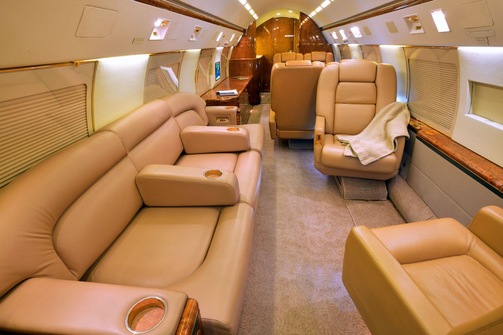 Gulfstream GIVSP  S/N 1392 for sale | gallery image: /userfiles/files/int5d_072.jpg