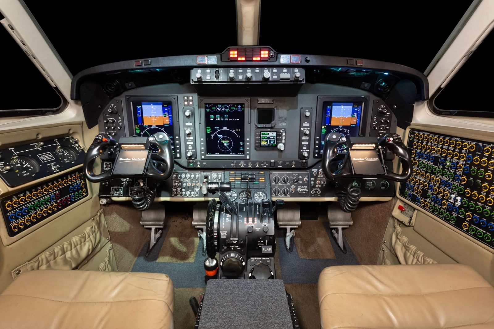 Beech King Air 350i  S/N FL-811 for sale | gallery image: /userfiles/files/specs/GV/350%20pic%202.jpg