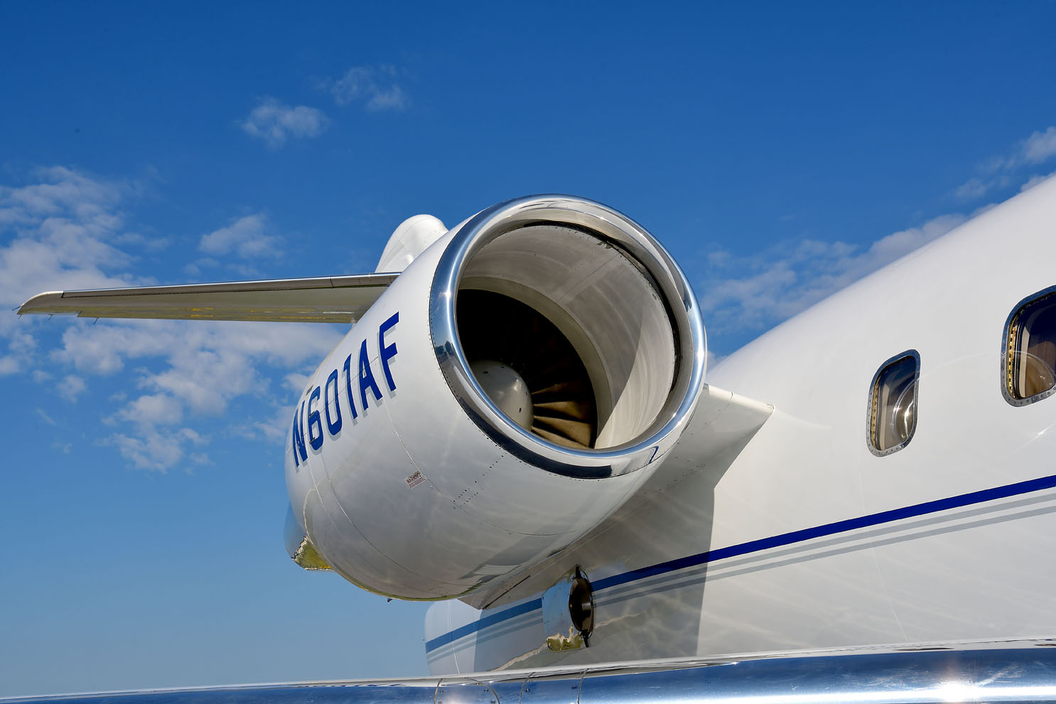 Bombardier CL 601-3A  S/N 5045 for sale | gallery image: /userfiles/images/CL601_3A_sn5056/Ext4_072.jpg