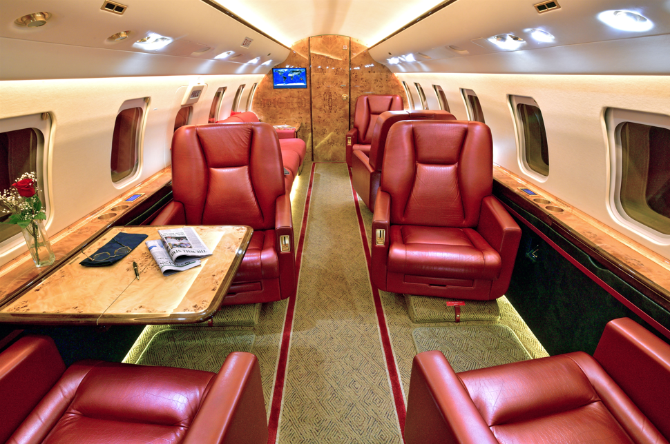 Bombardier CL 605  S/N 5830 for sale | gallery image: /hal/userfiles/files/Screenshot%202026-06-09%20155656.png