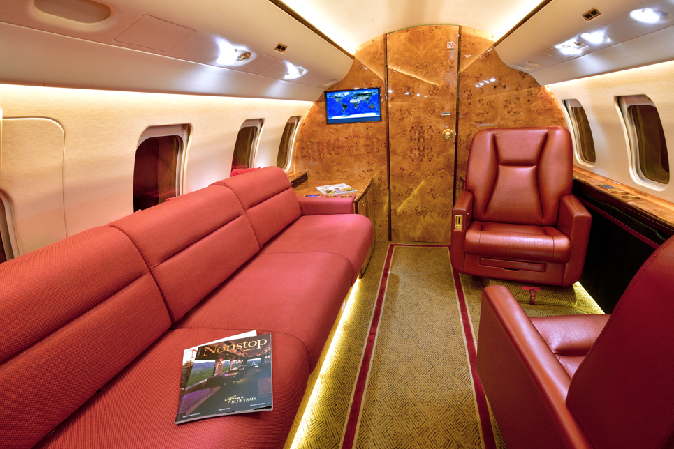 Bombardier CL 605  S/N 5830 for sale | gallery image: /hal/userfiles/files/Screenshot%202026-06-09%20155806.png