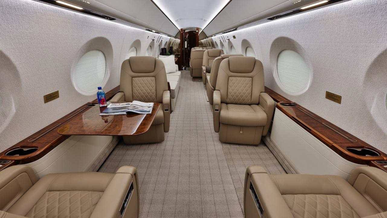 Gulfstream G500  S/N 72009 for sale | gallery image: /hal/userfiles/images/listing-images/41450/FWDtoaft.jpg