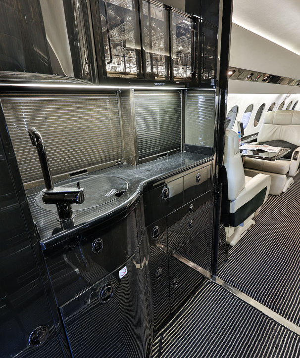 Dassault Falcon 2000EX EASy  S/N 132 for sale | gallery image: /hal/userfiles/images/listing-images/42117/000125.png