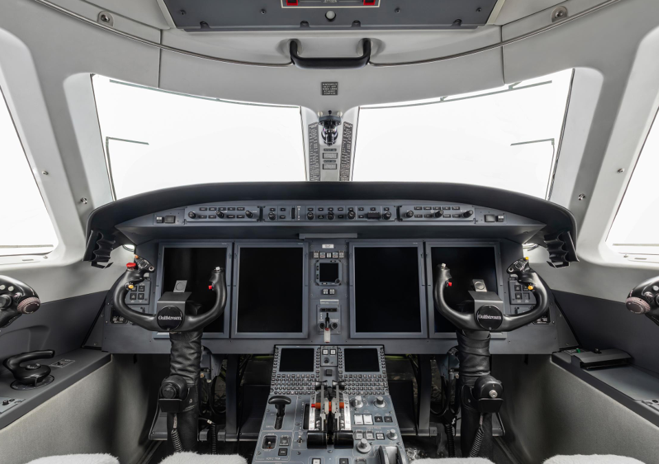 Gulfstream G150  S/N 221 for sale | gallery image: /hal/userfiles/images/listing-images/47383/003261.png