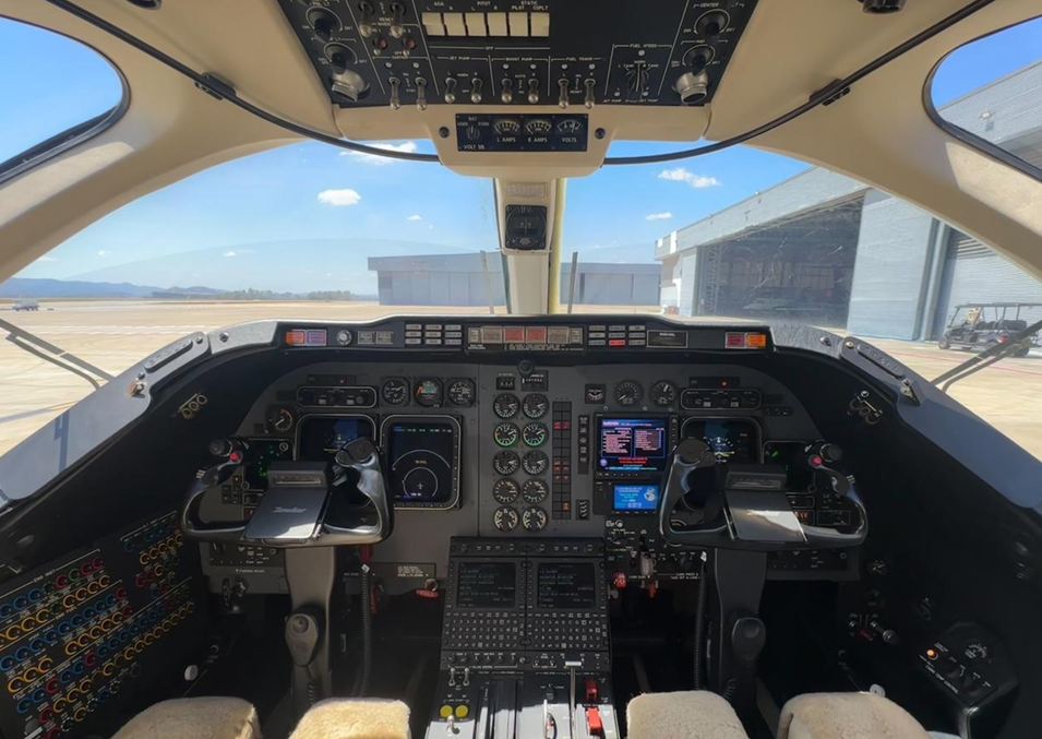 Hawker/Textron 400XP  S/N RK-493 for sale | gallery image: /hal/userfiles/images/listing-images/48148/003286.png