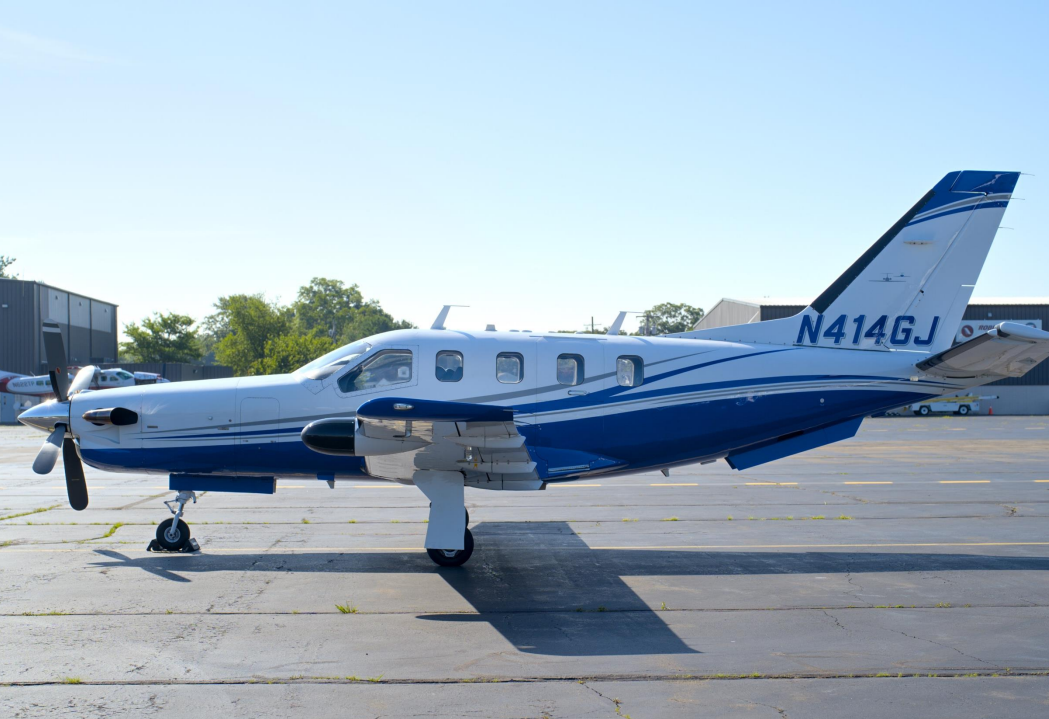 Daher TBM 700  S/N 20 for sale | gallery image: /hal/userfiles/images/listing-images/49350/000433.png