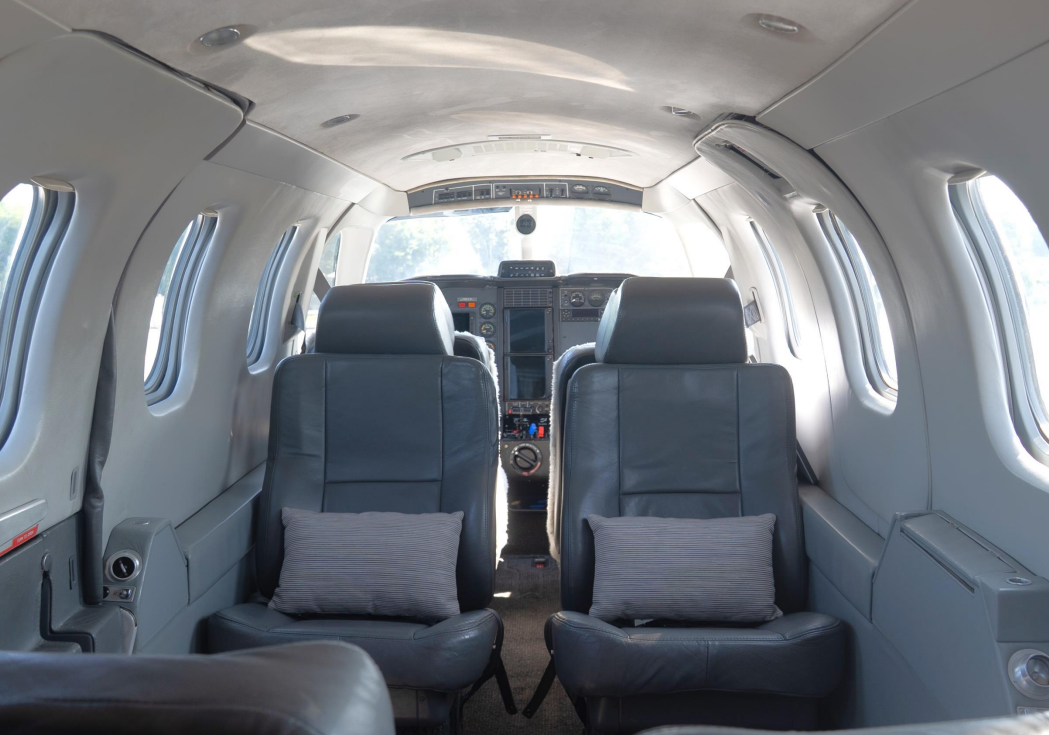 Daher TBM 700  S/N 20 for sale | gallery image: /hal/userfiles/images/listing-images/49350/000437.png