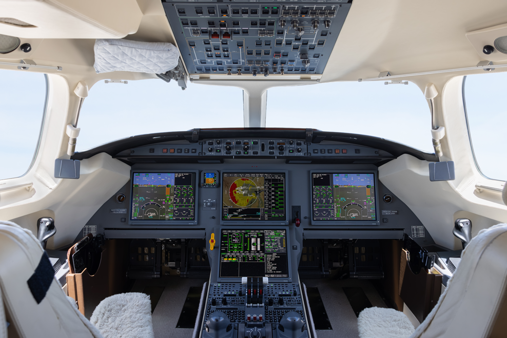 Dassault Falcon 7X  S/N 222 for sale | gallery image: /hal/userfiles/images/listing-images/49548/003065.png