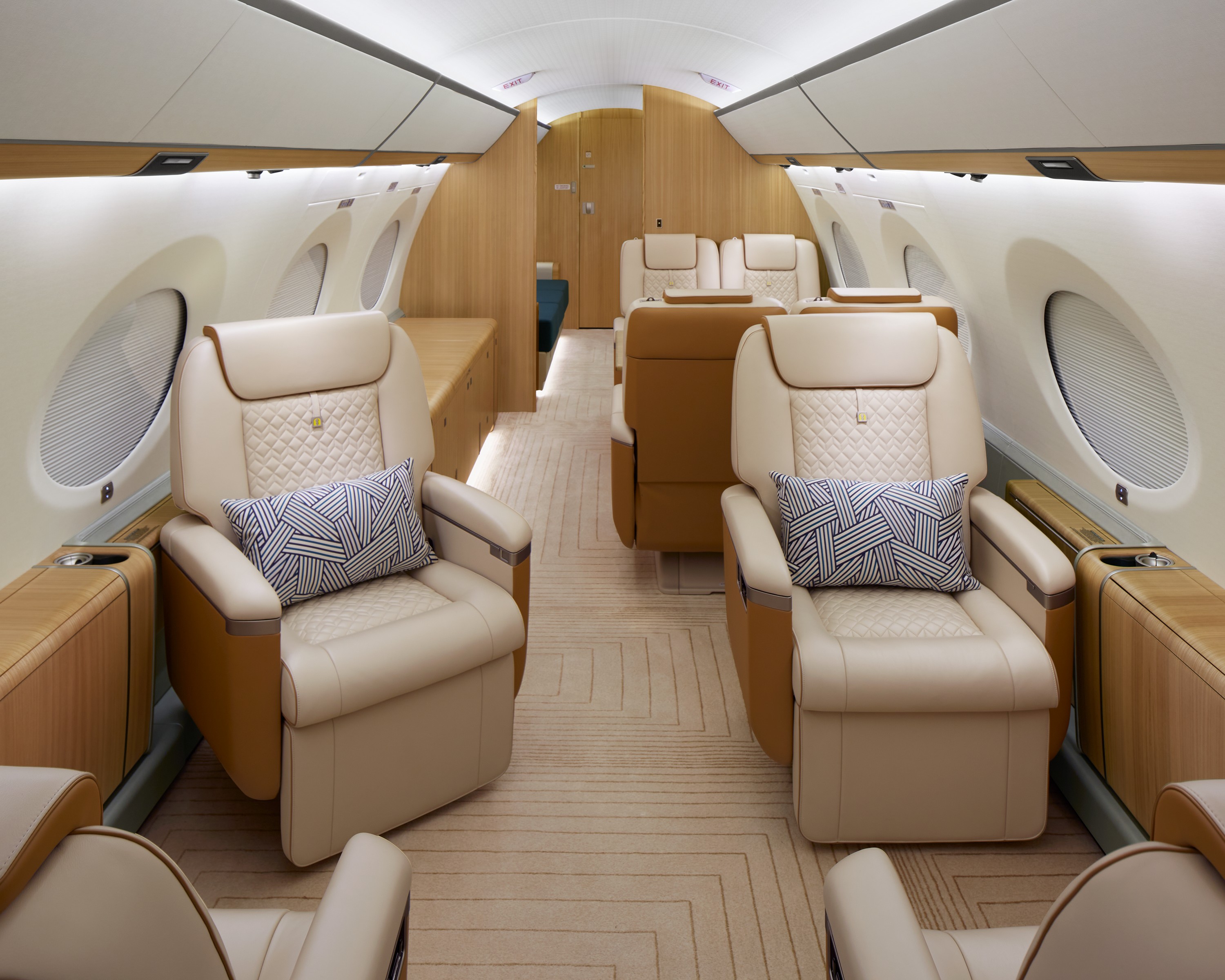 Gulfstream G650  S/N  for sale | gallery image: /hal/userfiles/images/listing-images/49972/g650_sn6515_fg_009.jpg