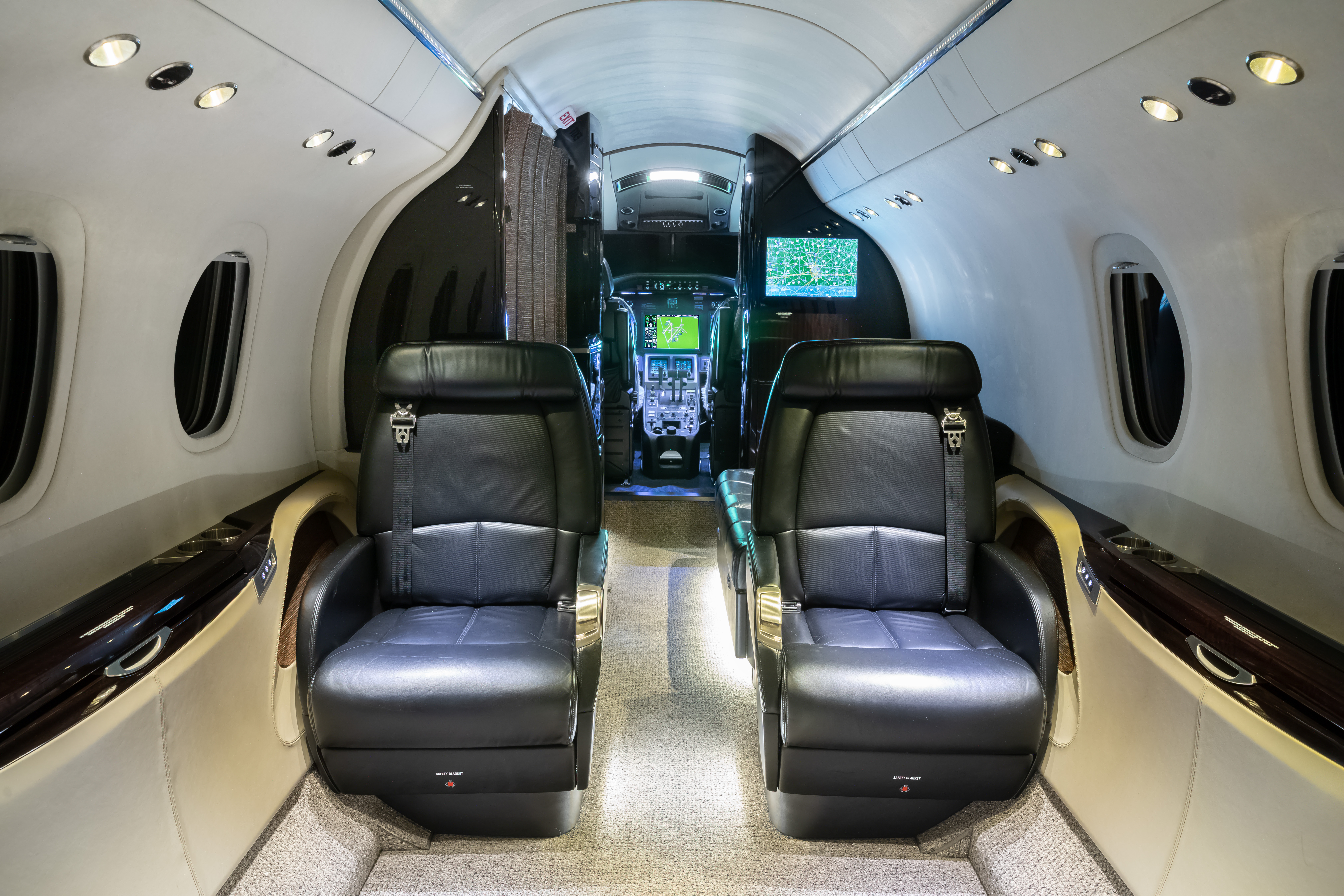 Cessna/Textron Latitude  S/N 303 for sale | gallery image: /hal/userfiles/images/listing-images/50031/BFP_2805.jpg