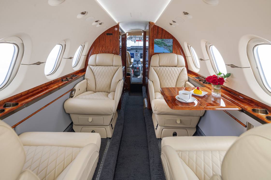 Hawker/Textron 900XP  S/N HA-0037 for sale | gallery image: /hal/userfiles/images/listing-images/50239/003643.png