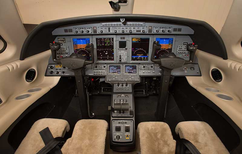 Cessna/Textron CJ4 model image /hal/userfiles/images/model-slides/77-1.jpg