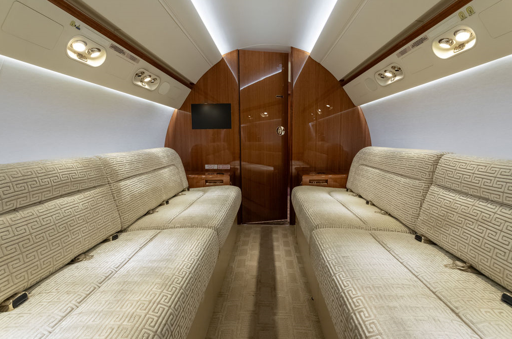 Gulfstream G550  S/N 5536 for sale | gallery image: /userfiles/files/000525.png