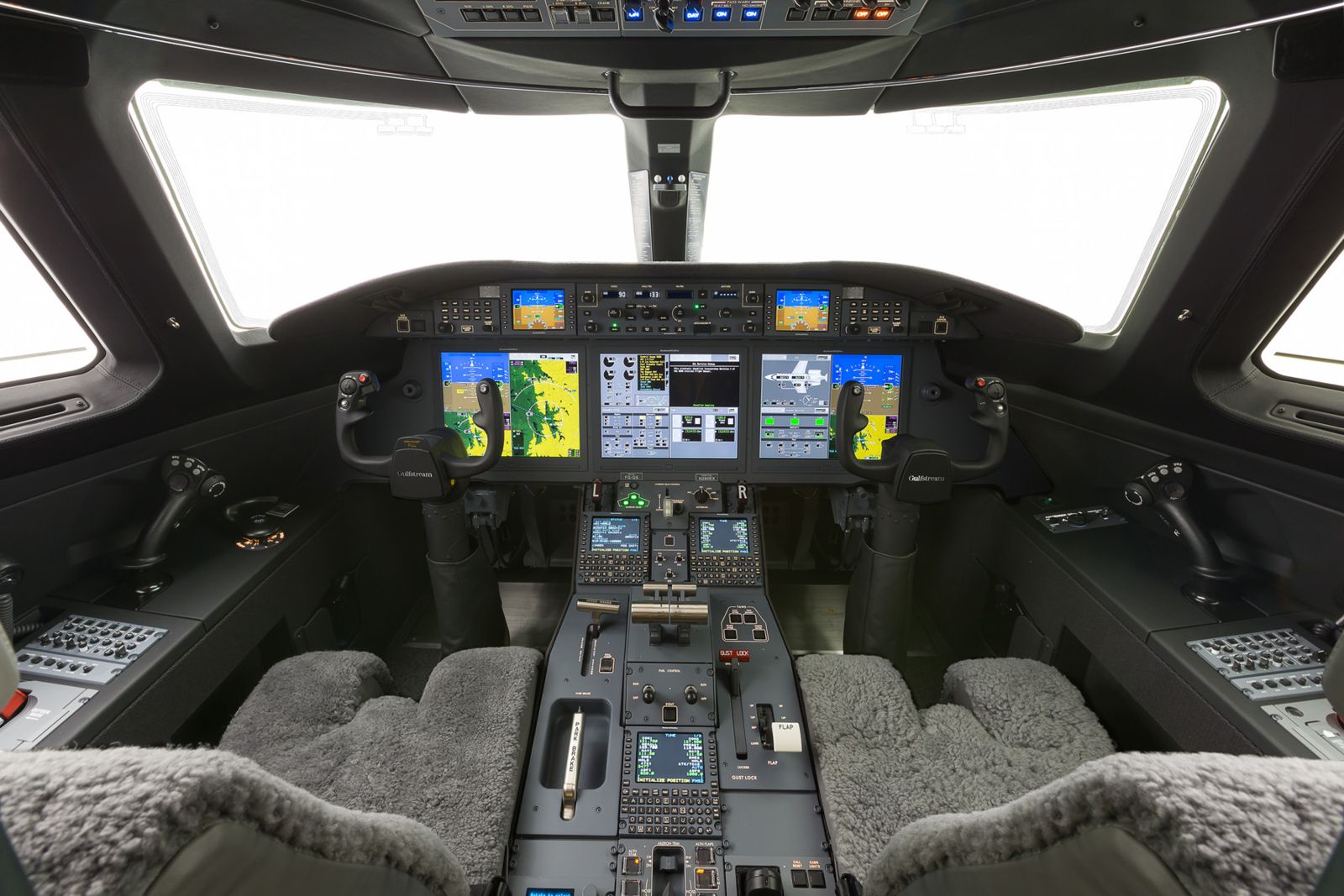 Gulfstream G280  S/N 2039 for sale | gallery image: /userfiles/files/2039_7867.jpg