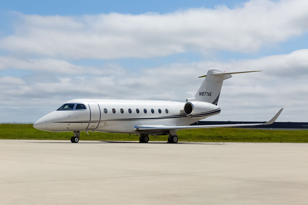 Gulfstream G280  S/N 2057 for sale | gallery image: /userfiles/files/BFP_0770(1).jpg