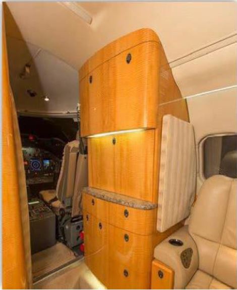 Bombardier Learjet 60  S/N 191 for sale | gallery image: /userfiles/files/Interior%20Galley.JPG