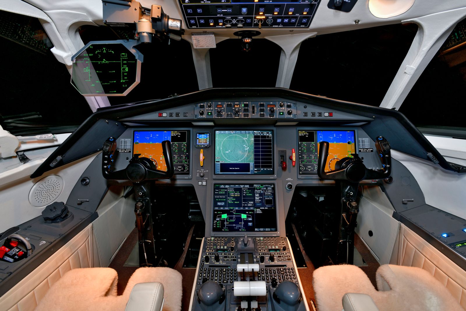 Dassault Falcon 2000LX  S/N 122 for sale | gallery image: /userfiles/files/_dsc3234_300.jpg
