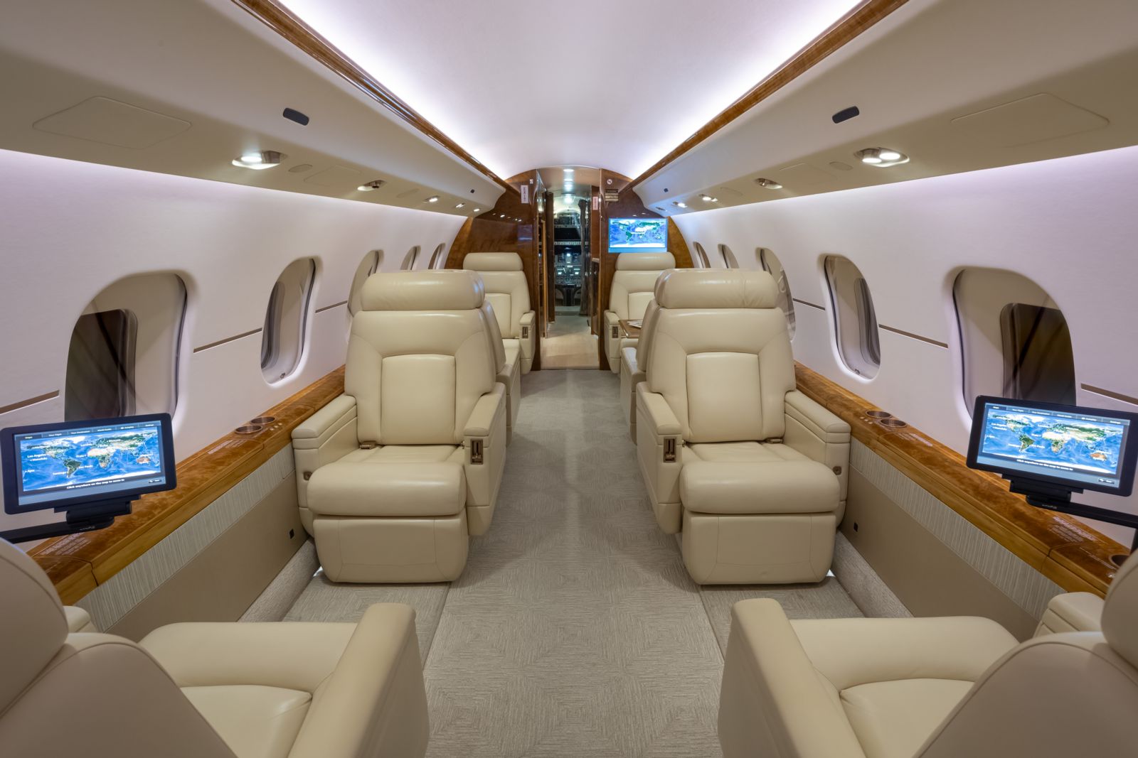 Bombardier Global Express XRS  S/N 9181 for sale | gallery image: /userfiles/files/bfp_1857.jpg