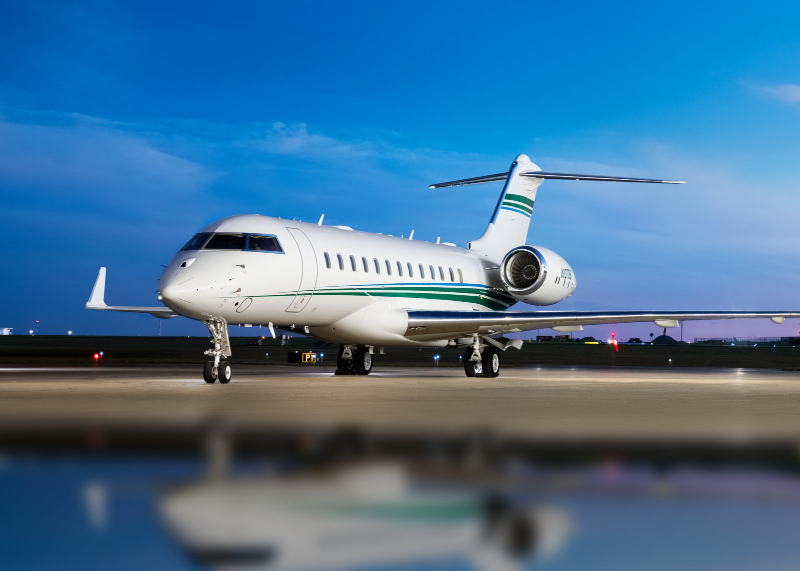 Bombardier Global Express XRS S/N 9181 for sale | feature image