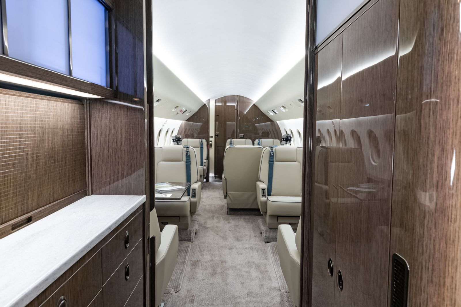 Dassault Falcon 2000  S/N 128 for sale | gallery image: /userfiles/files/bfp_2325.jpg