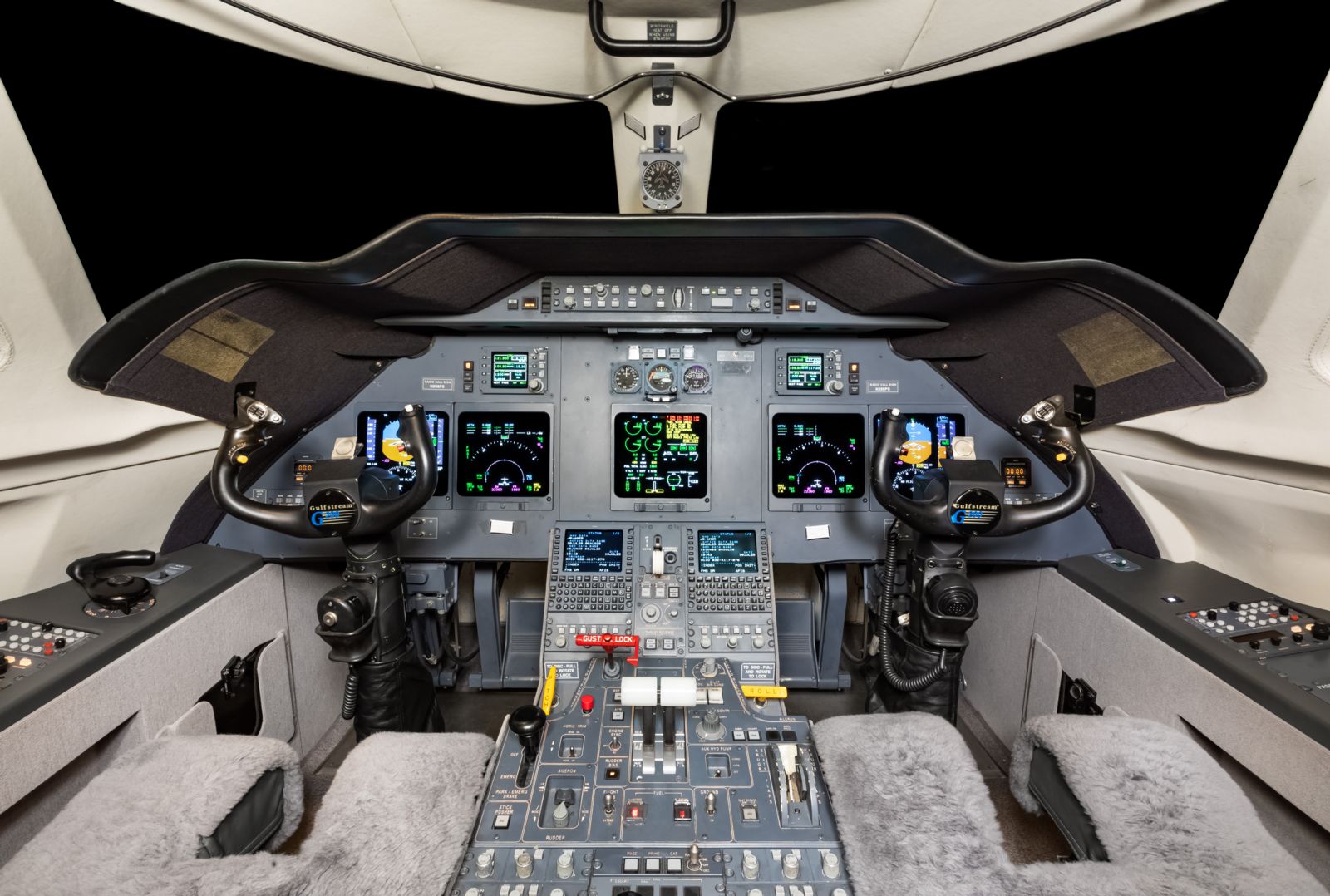Gulfstream G200  S/N 136 for sale | gallery image: /userfiles/files/bfp_3730(1).jpg