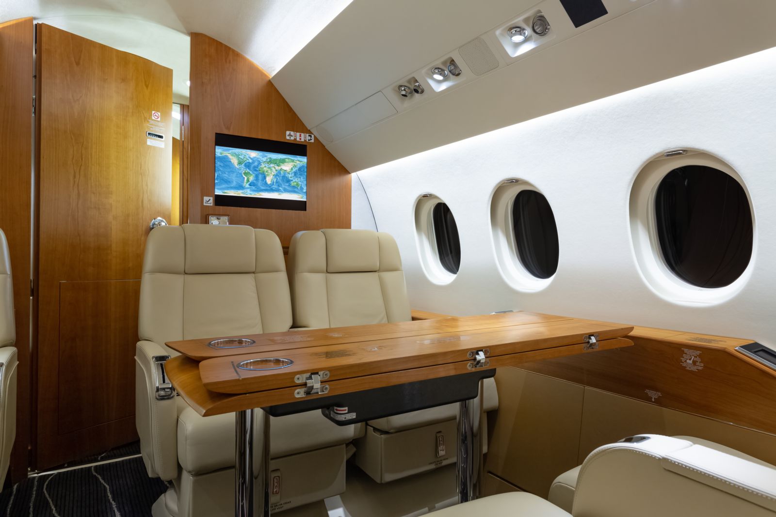 Dassault Falcon 2000LX  S/N 202 for sale | gallery image: /userfiles/files/bfp_3970.jpg
