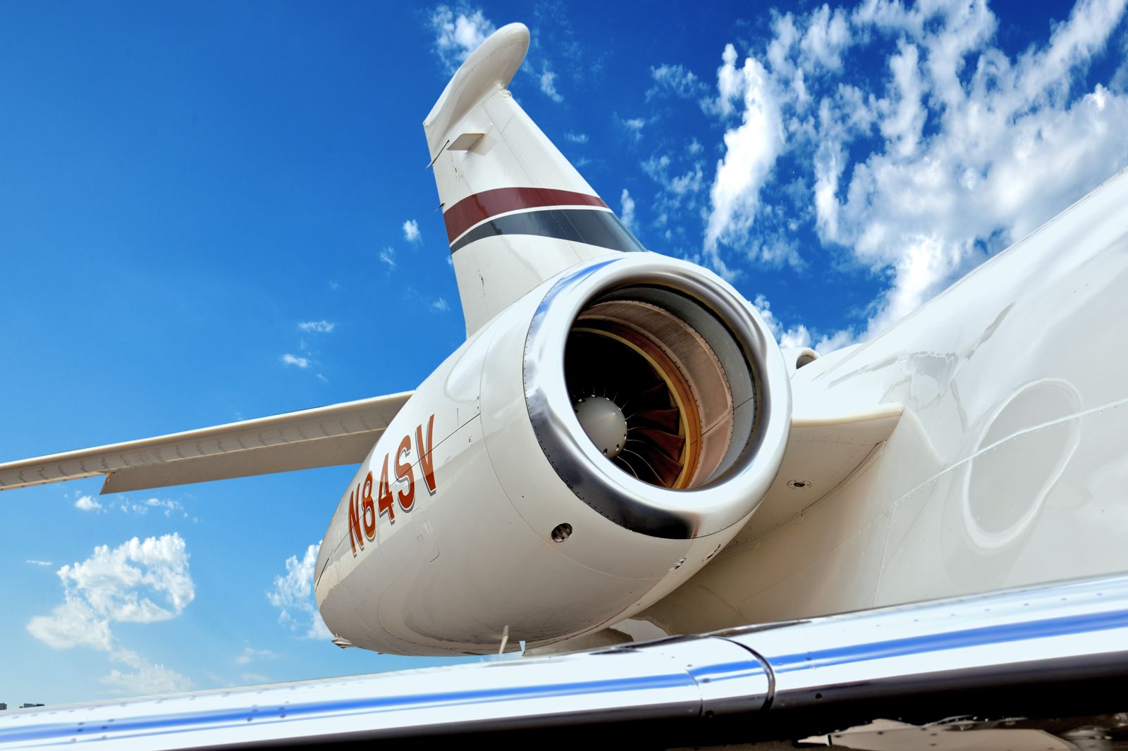 Dassault Falcon 2000LXS  S/N 291 for sale | gallery image: /userfiles/files/ext2c_300.jpg