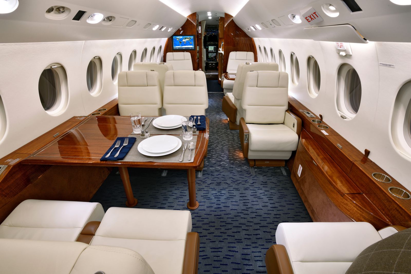 Dassault Falcon 2000LX  S/N 122 for sale | gallery image: /userfiles/files/forward-aft%202.jpg