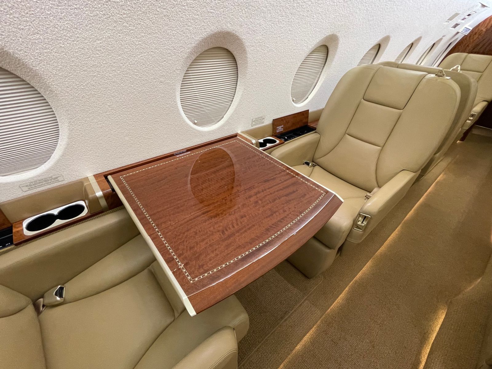 Gulfstream G280  S/N 2018 for sale | gallery image: /userfiles/files/img_4535.jpg