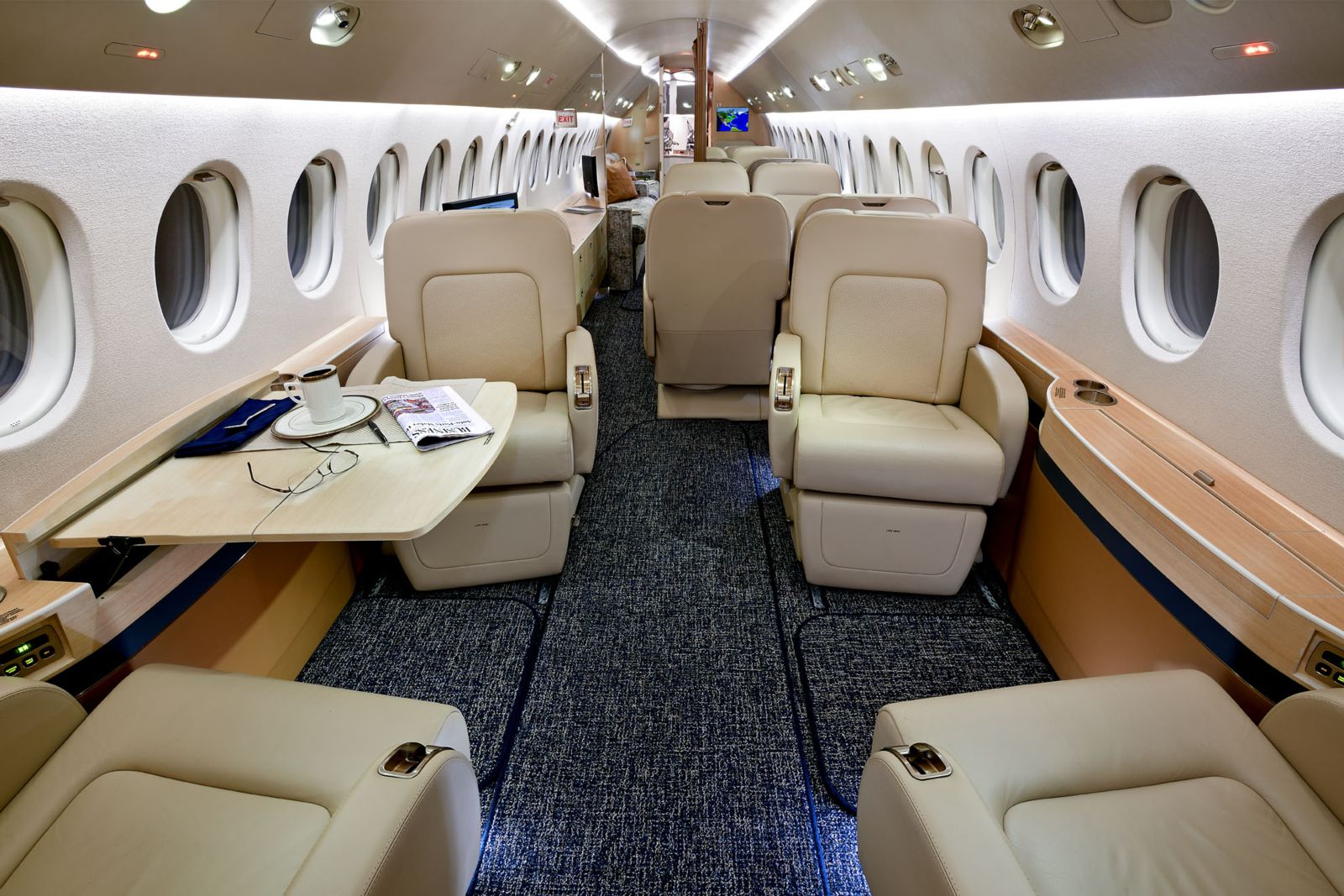 Dassault Falcon 900B  S/N 93 for sale | gallery image: /userfiles/files/int1c_072%20-%20copy.jpg