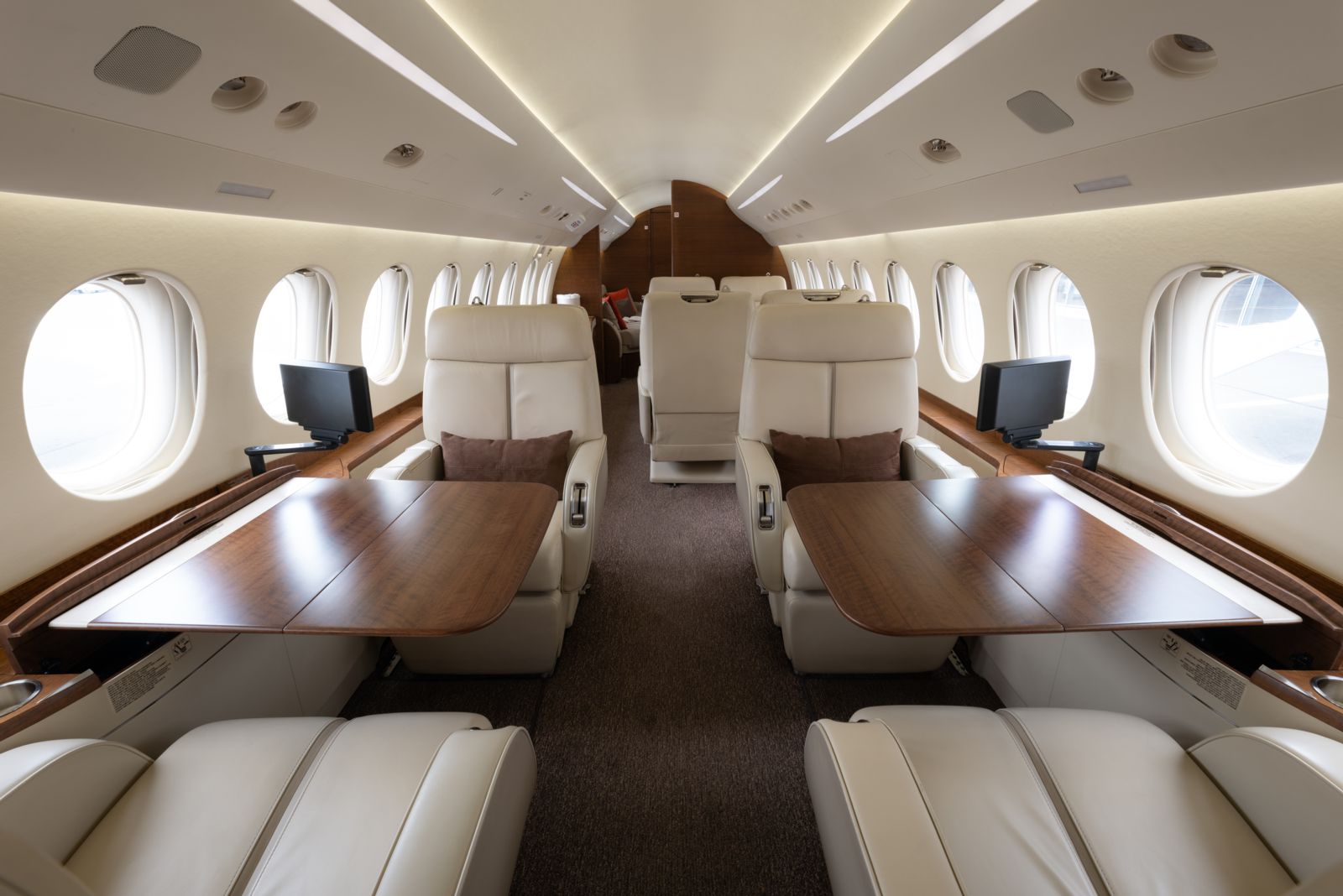 Dassault Falcon 7X  S/N 223 for sale | gallery image: /userfiles/files/l1380938%5B1%5D.jpg