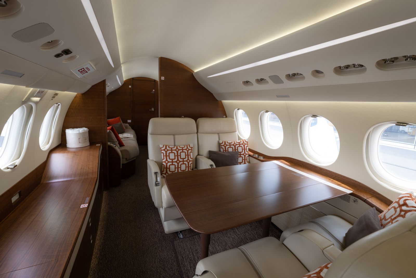 Dassault Falcon 7X  S/N 223 for sale | gallery image: /userfiles/files/l1380956%5B1%5D.jpg