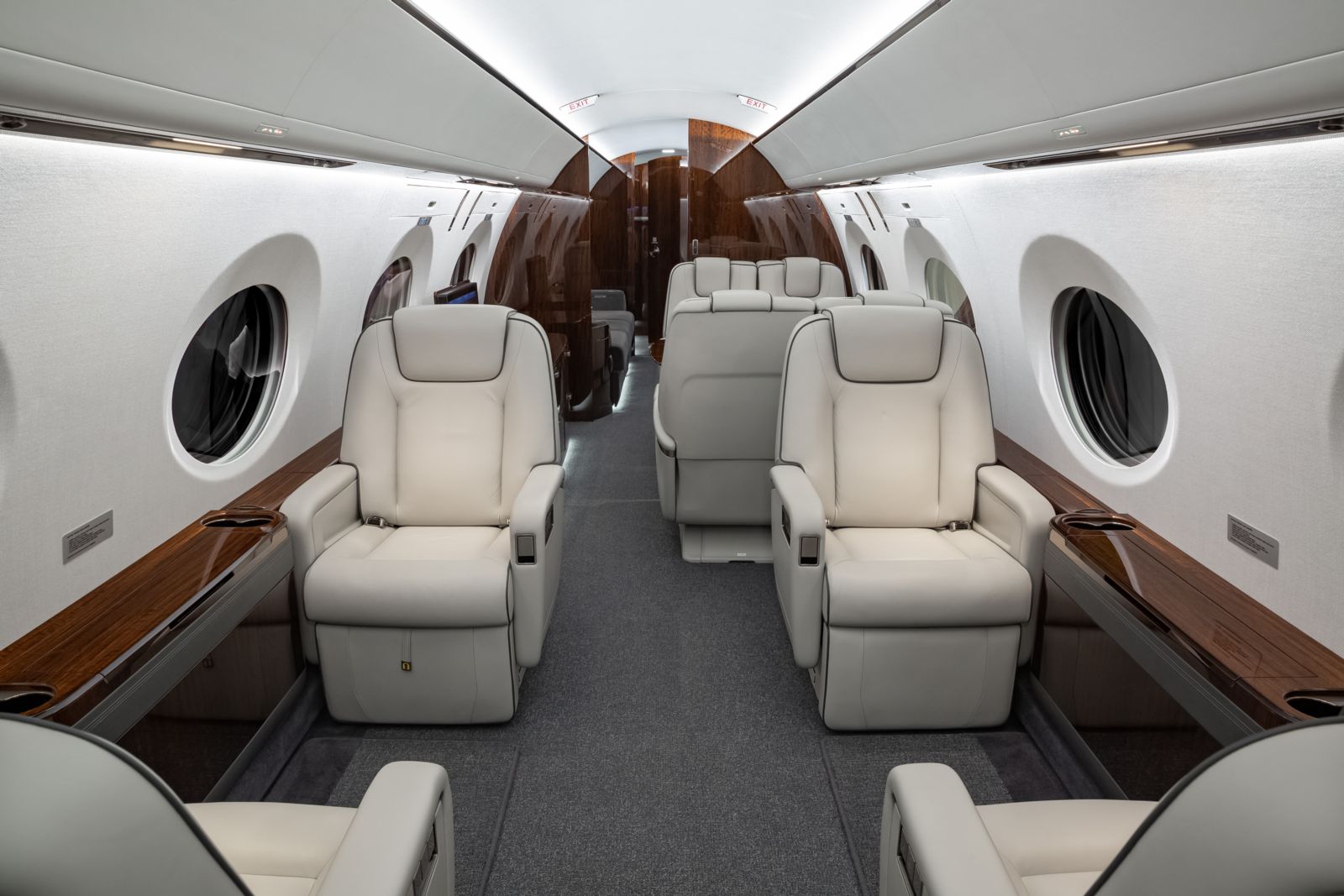 Gulfstream G600  S/N 73060 for sale | gallery image: /userfiles/files/specs/G600/bfp_1684.jpg