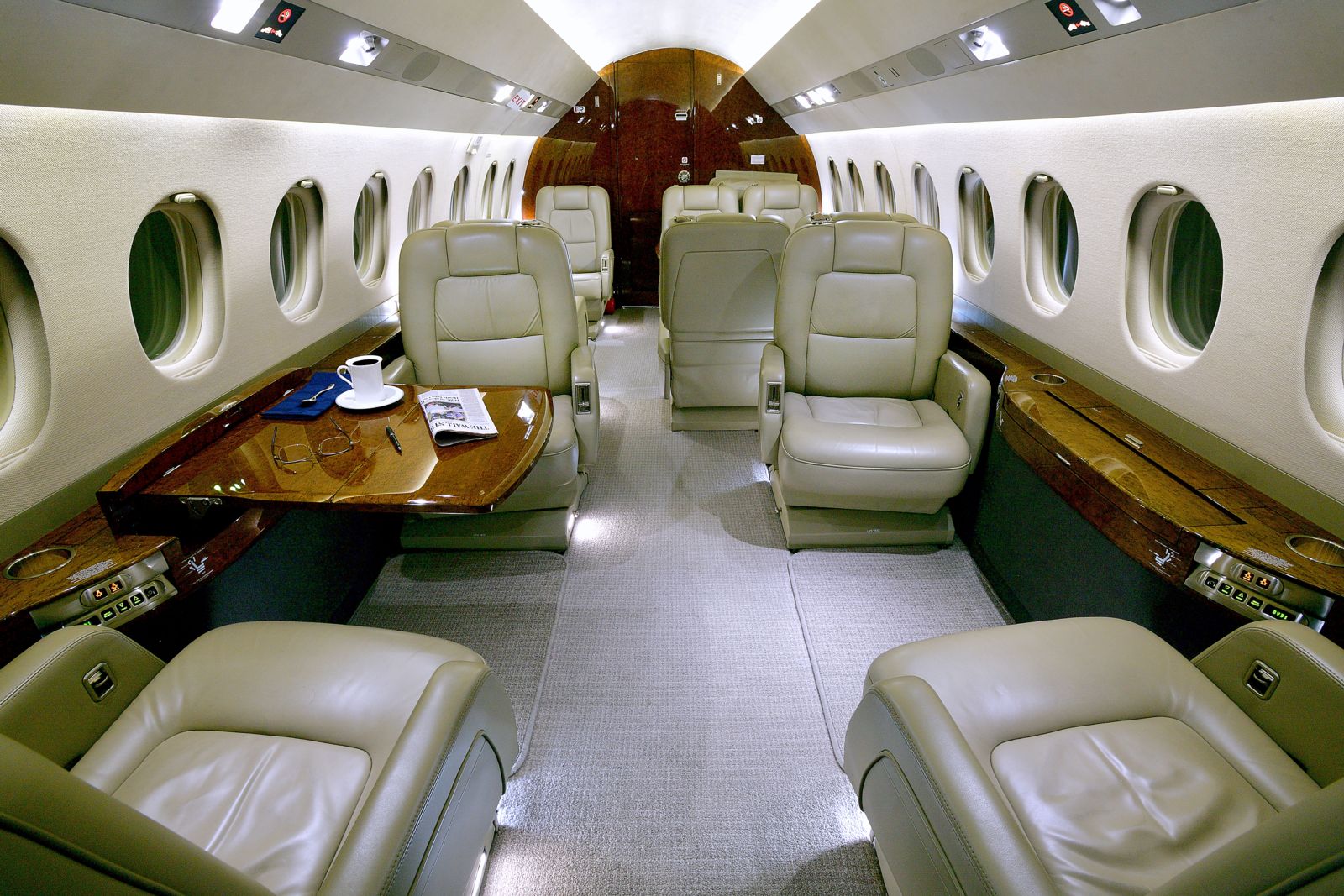 Dassault Falcon 2000LX  S/N 225 for sale | gallery image: /userfiles/images/225/int1c_300.jpg