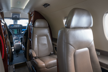 Embraer Phenom 300  S/N 50500216 for sale | gallery image: /userfiles/images/50500216/L1420515-2.jpg