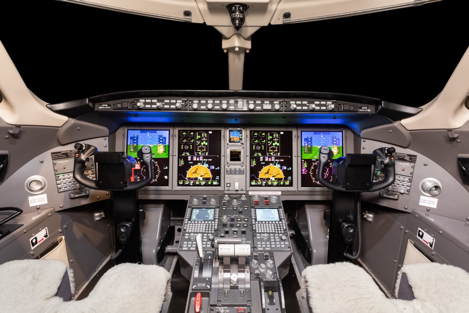 Bombardier CL 350/3500 S/N 20532 for sale | feature image