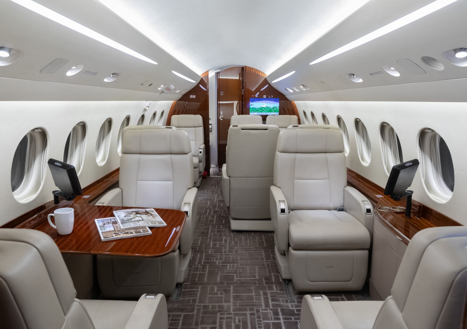 Dassault Falcon 2000LXS  S/N 295 for sale | gallery image: /userfiles/images/F2000LXS%20SN%20295/bfp_1831.jpg