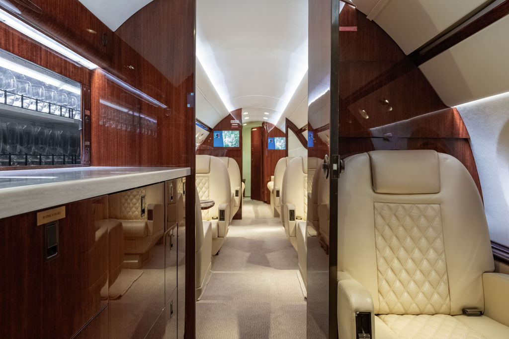 Gulfstream GV  S/N 511 for sale | gallery image: /userfiles/images/GV%20SN%20511/4.jpg