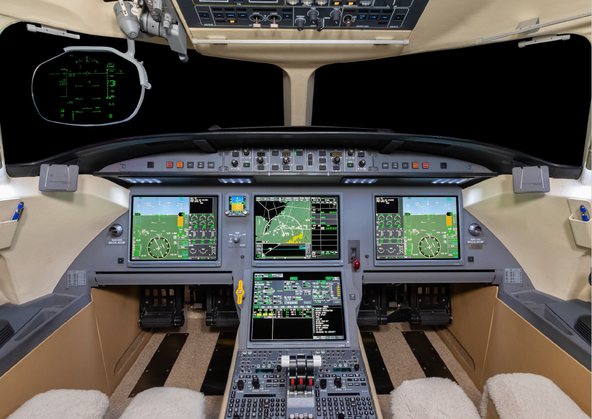 Dassault Falcon 7X  S/N 38 for sale | gallery image: /userfiles/images/aircraft-listing/Falcon_7X_sn38/2.png