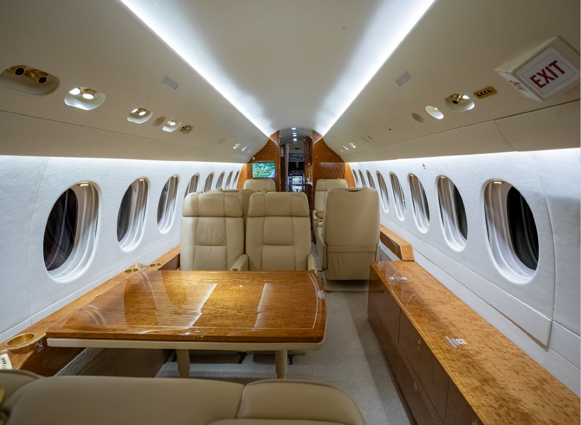 Dassault Falcon 7X  S/N 38 for sale | gallery image: /userfiles/images/aircraft-listing/Falcon_7X_sn38/4.png