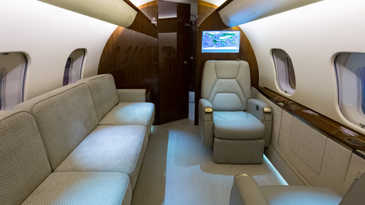 Bombardier Global 5000  S/N 9190 for sale | gallery image: /userfiles/images/aircraft-listing/Global_5000_sn9190/aft_looking_aft.jpg